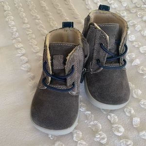 Baby Ugg Boots Size 4